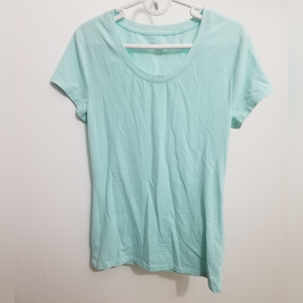 VGUC short sleeve shirt